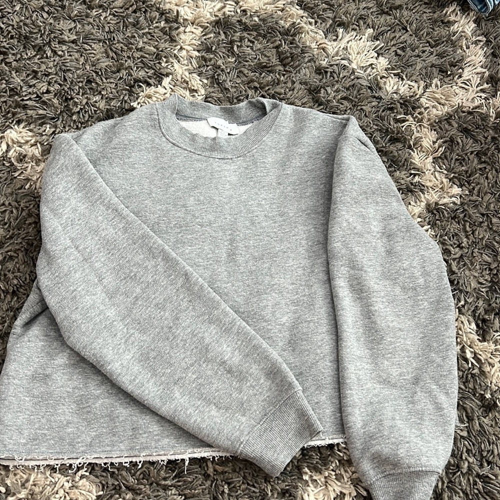 Grey cropped crewneck! Size X small from the brand TopShop
